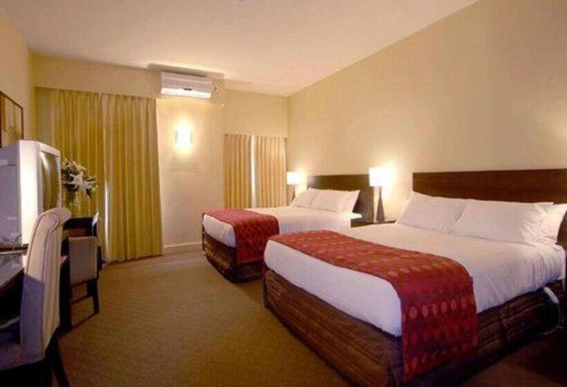 בית מלון כפרי Comfort Inn & Suites City Views