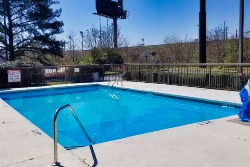 酒店 Days Inn By Wyndham Macon I75 North