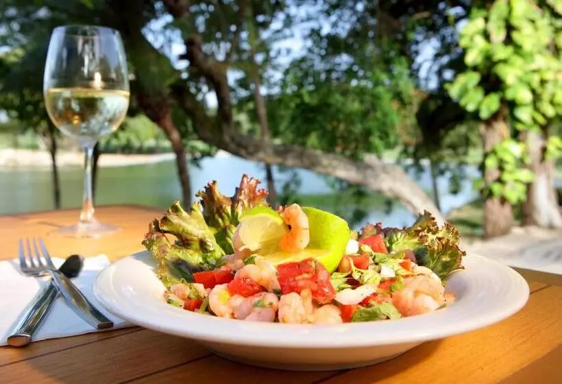 호텔 Eurostars Hacienda Vista Real