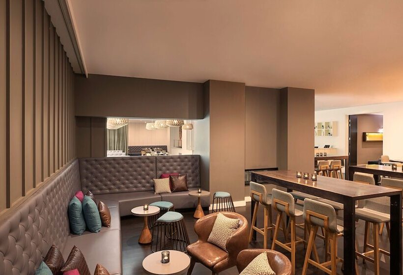 酒店 Mantra On Russell