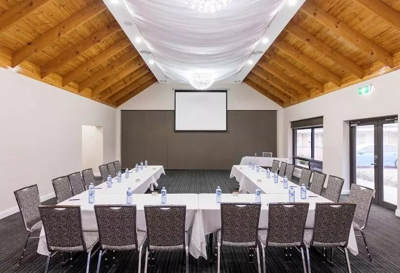 호텔 Mercure Goulburn