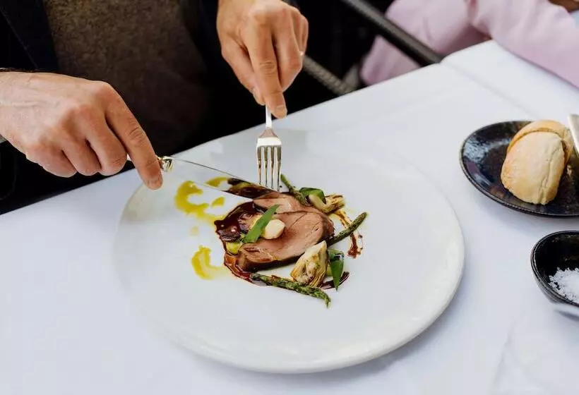 Hotel Park Hyatt Zurich – City Center Luxury