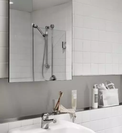 Punthill Apartment Hotel   Little Bourke