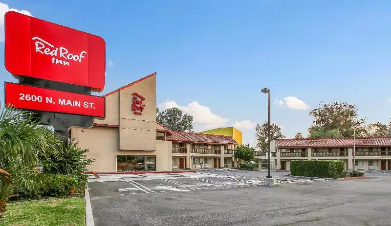 ホテル Red Roof Inn Santa Ana
