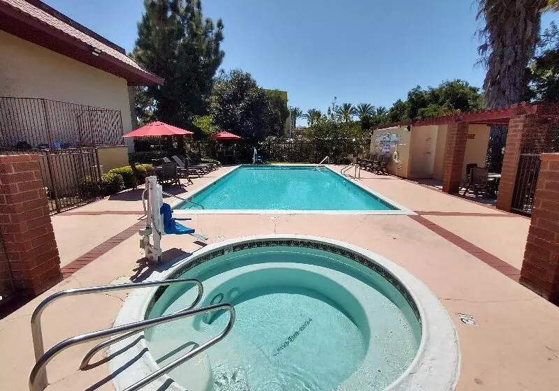 ホテル Red Roof Inn Santa Ana