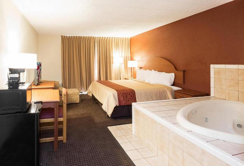 فندق Days Inn By Wyndham Williamsport