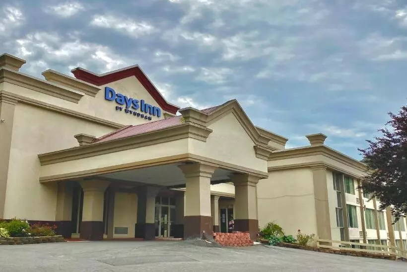هتل Days Inn By Wyndham Williamsport