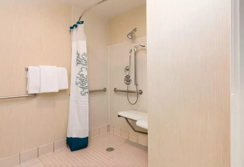 Отель Residence Inn Kansas City Olathe
