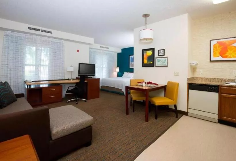 Отель Residence Inn Kansas City Olathe