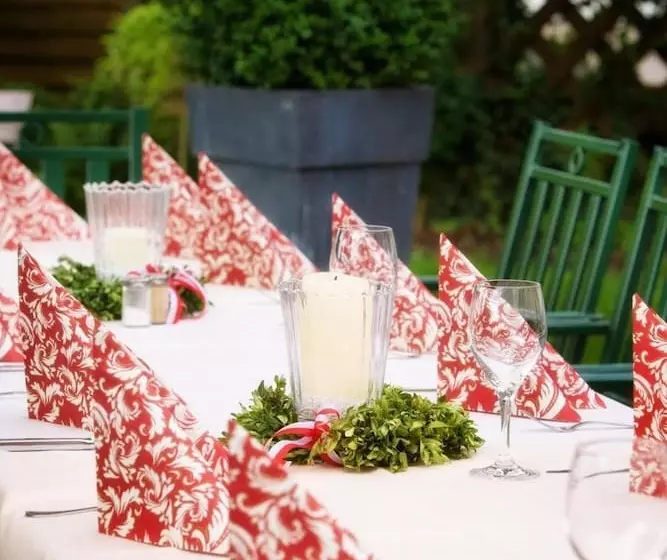 酒店 Und Restaurant Landshuter Hof