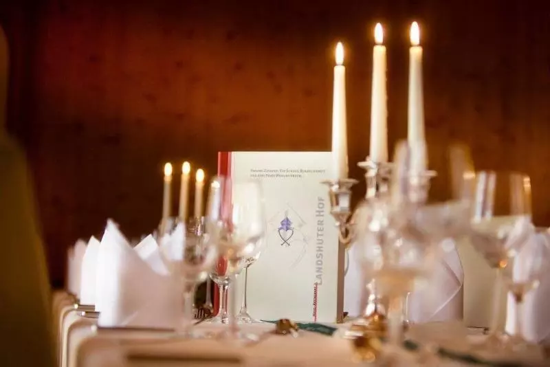 酒店 Und Restaurant Landshuter Hof