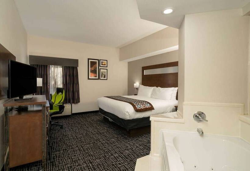 فندق Wingate By Wyndham Memphis East