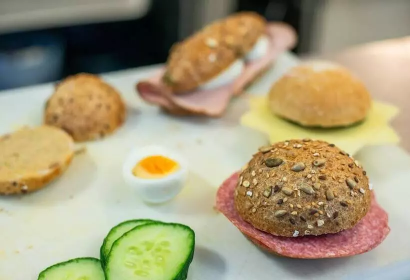Livenwork Hotel & Coworking Gvz Ingolstadt