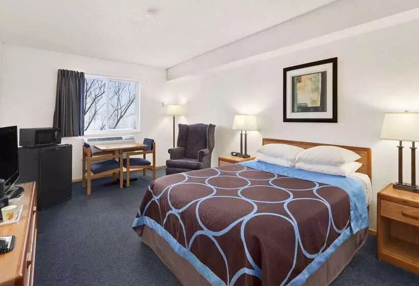 Мотель Super 8 By Wyndham Swift Current