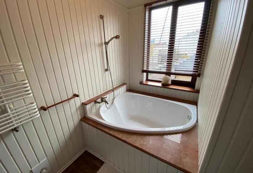 호스텔 Pieno Piano