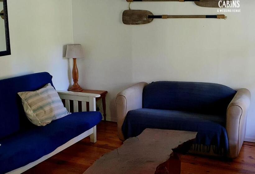 הוסטל Plett Forest Cabins