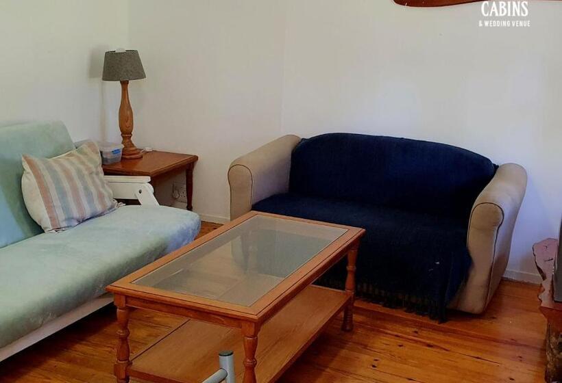 הוסטל Plett Forest Cabins