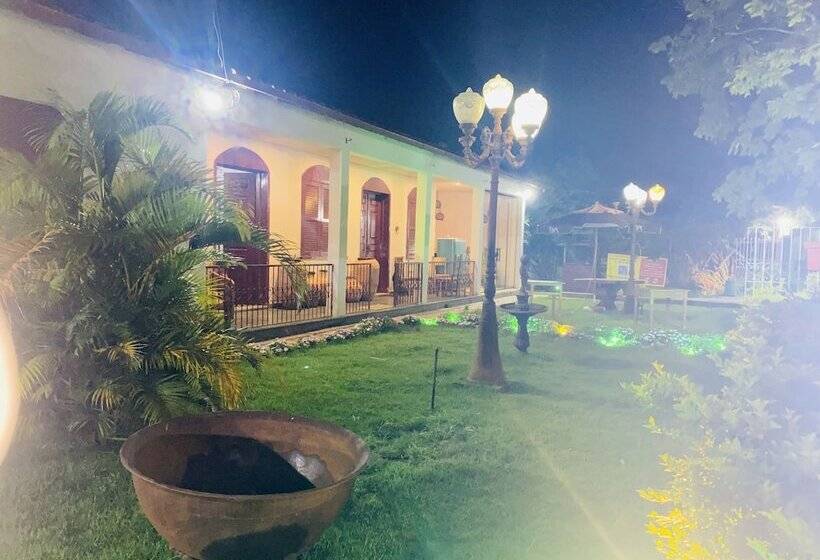 Bed and Breakfast Pousada Charlotte