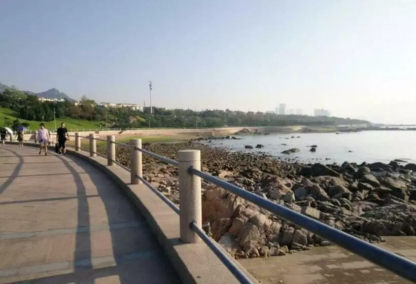 ホテル 7days Premium Qingdao Ocean World Haiyou Road Subway Station Branch