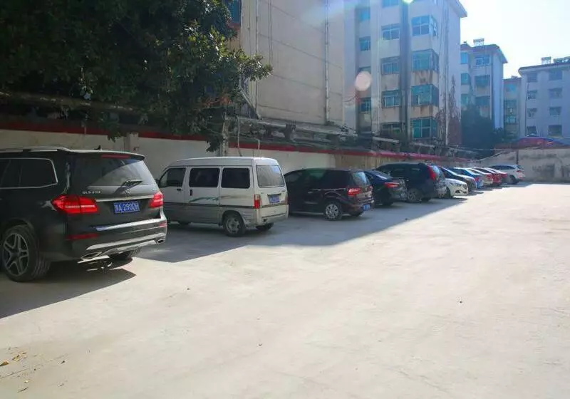 ホテル 7days Premium Zhumadian Tianzhongshan Avenue Branch