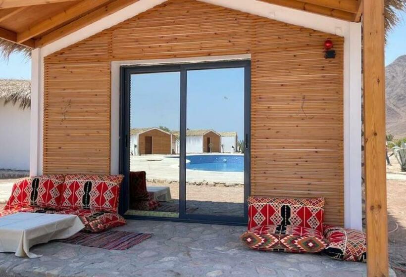 هتل Ananda Beach Camp