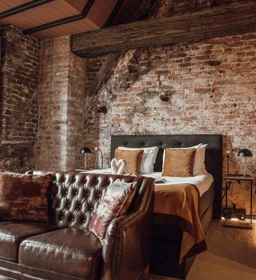 Отель Broederenklooster