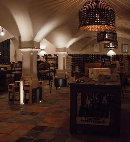 ホテル Broederenklooster