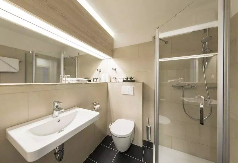 Hotelli Gesundheitszentrum Helenenquelle