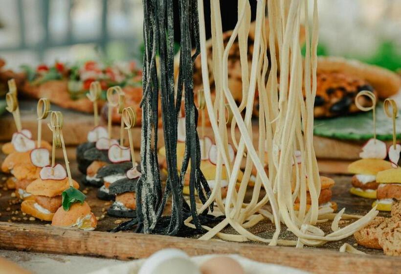 Hotel La Restuccia   Masseria Urban