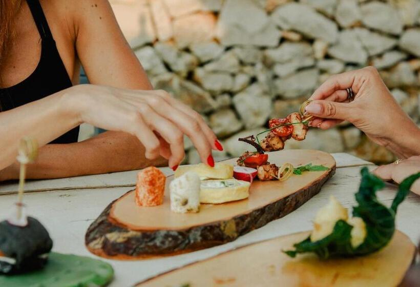 Hotel La Restuccia   Masseria Urban