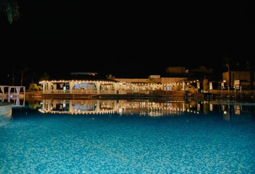 Hotel La Restuccia   Masseria Urban