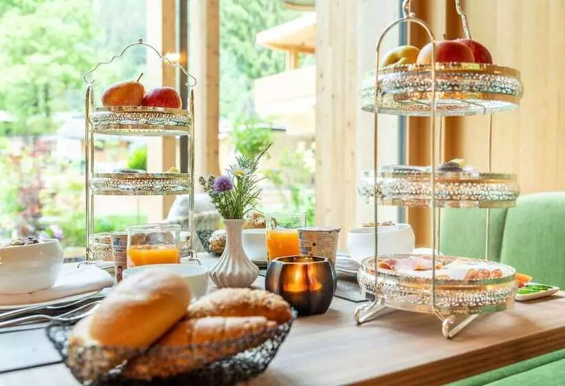 Hotelli Malisgarten Green Spa