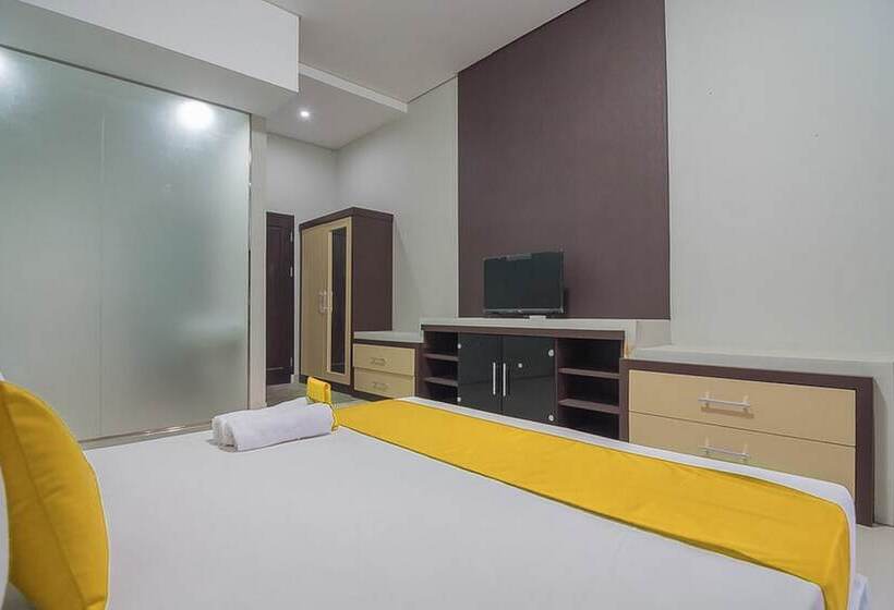 פנסיון Aziz Guest House Syariah