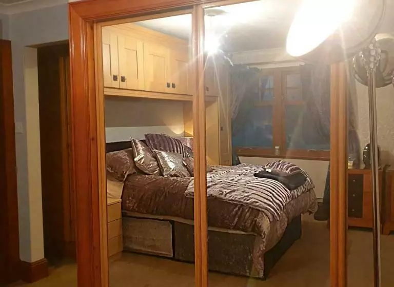 Majatalo Bogenraith House