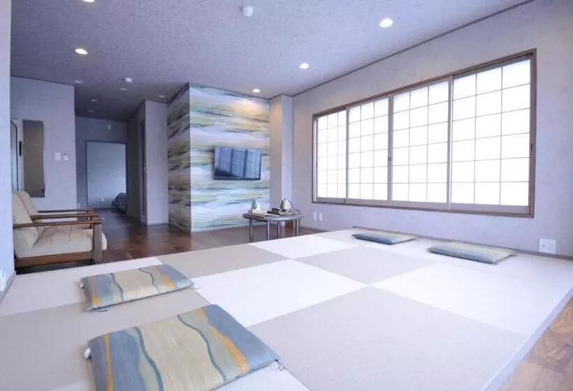 Ryokan Shirahama No Yado Daigo