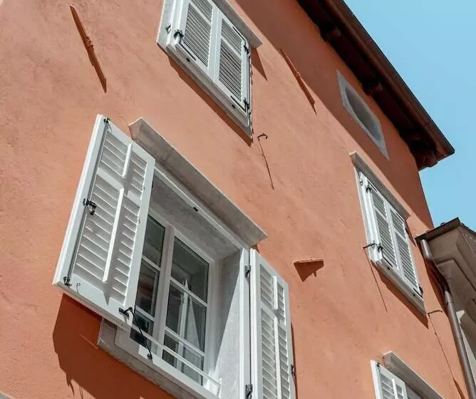 Tergestroom & Boutique Apartments