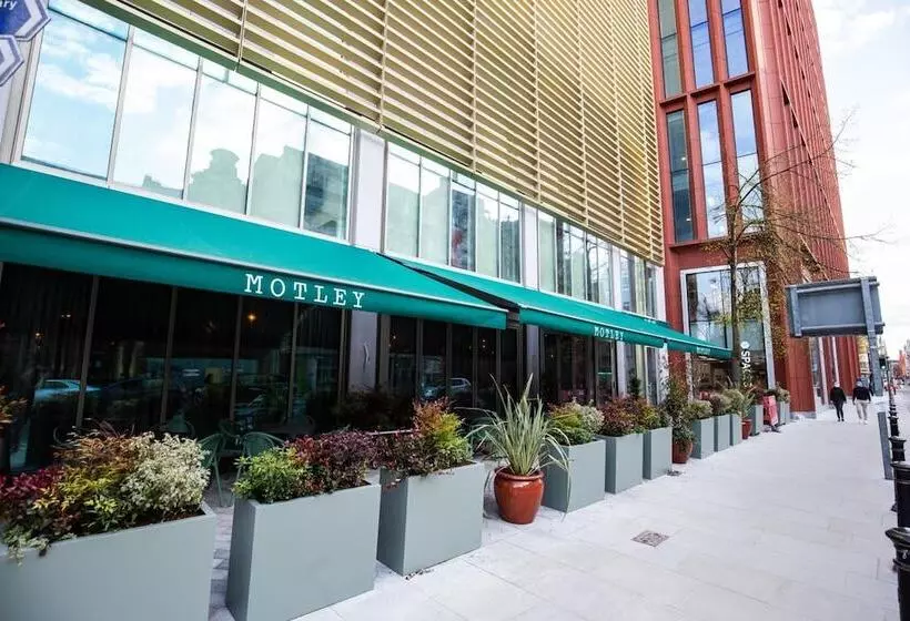 Yotel Manchester Deansgate