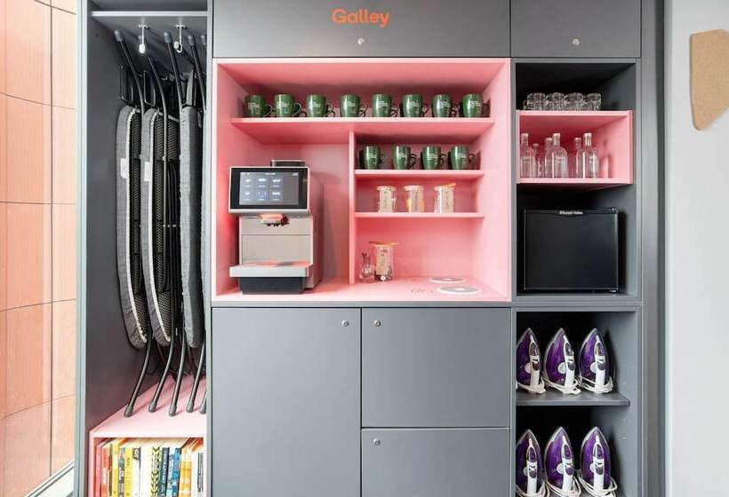 Yotel Manchester Deansgate