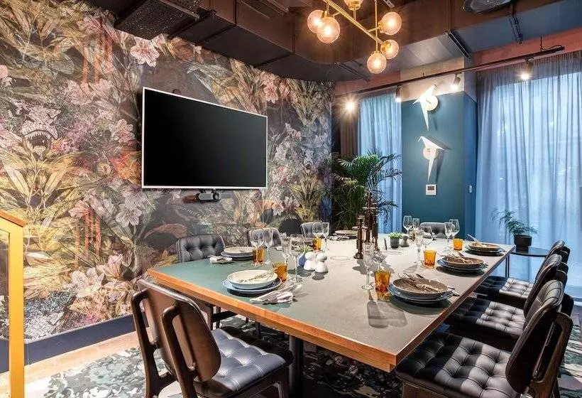 Yotel Manchester Deansgate