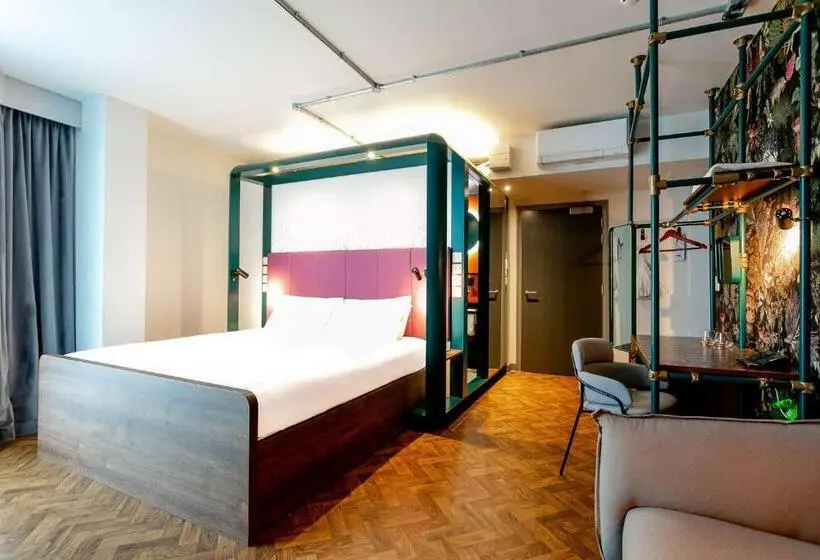 Yotel Manchester Deansgate