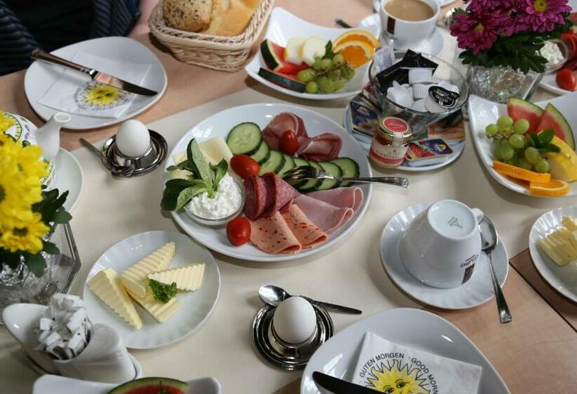 הוסטל Quellenhaus Feengrotten