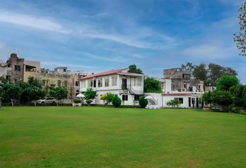 Aamiaismajoitus (B&B) Family Vacay In Green Settings