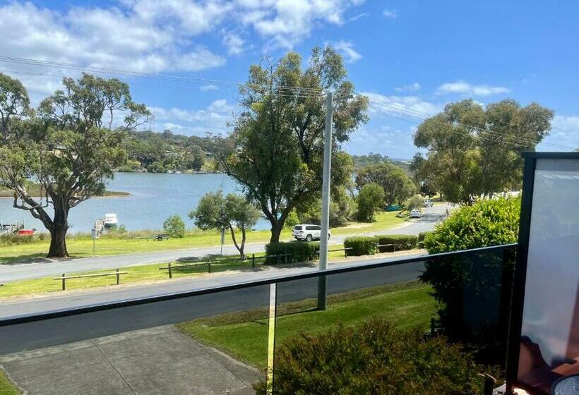 Gowings Of Mallacoota