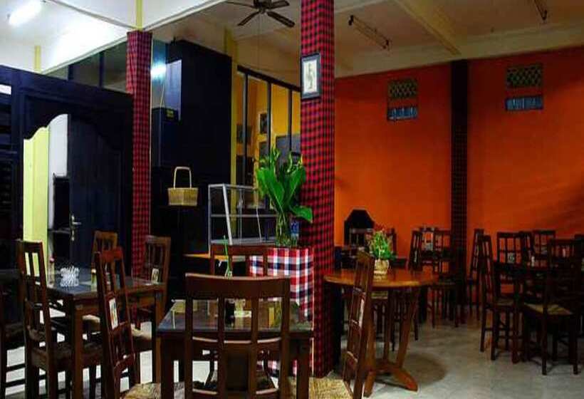 酒店 Klungkung Tower