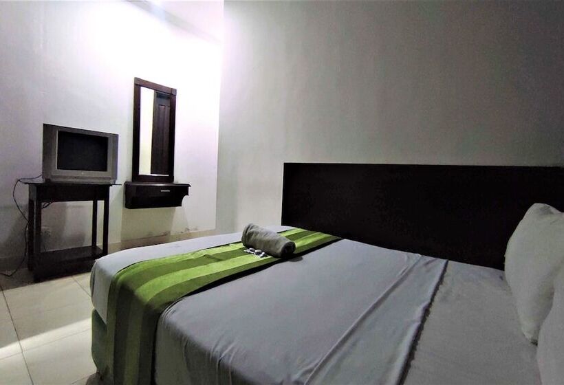 酒店 Klungkung Tower