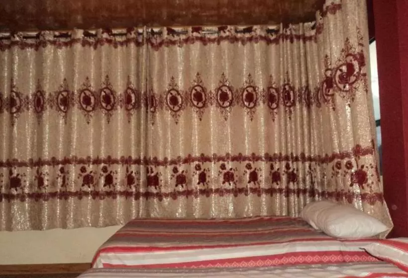 پانسیون Hopewell Guest House