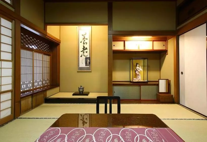 旅館 Kisoji No Yado Iwaya