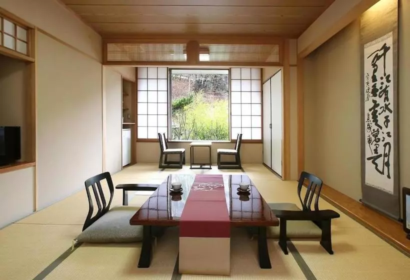 旅館 Kisoji No Yado Iwaya
