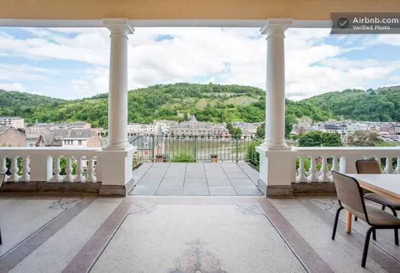 Splendid Palace Dinant Hostel