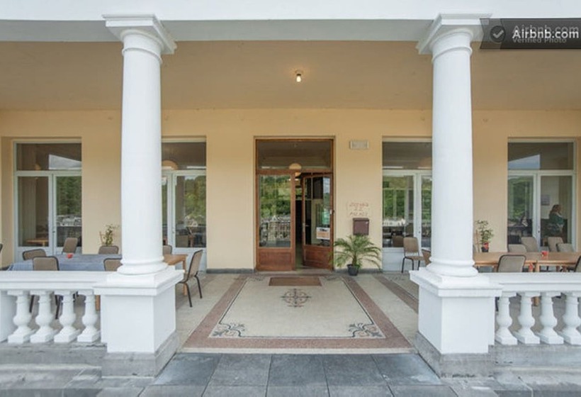 Splendid Palace Dinant Hostel